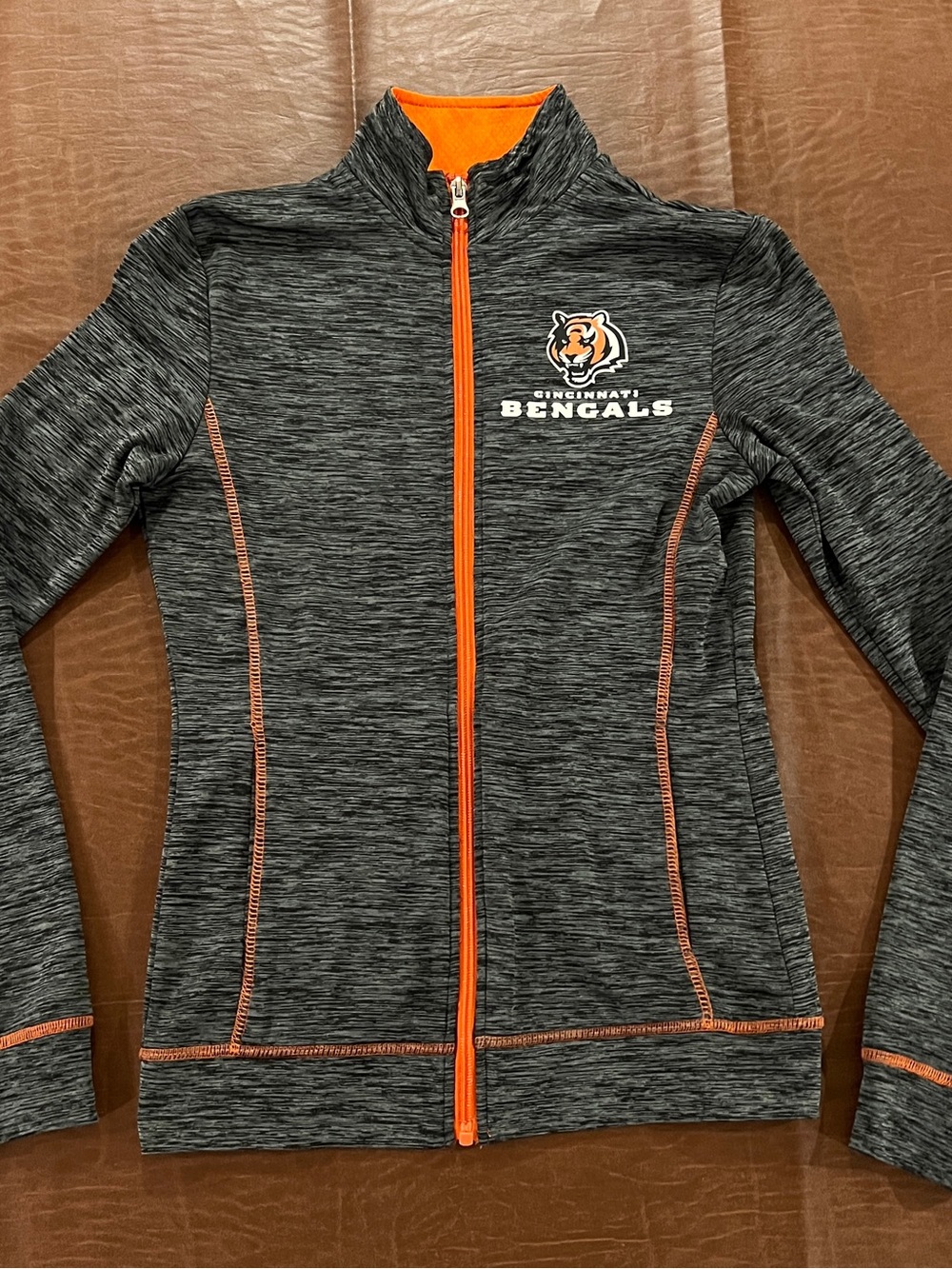 Cincinnati Bengals Girl’s Full Zip Activewear Top - Size XS